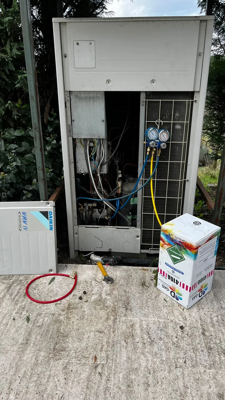 Daikin VRV IV Azot Kaçak Testi ve R410A Gaz Şarjı