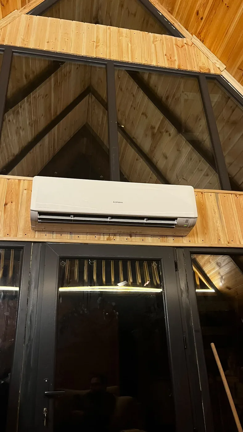 Doğal Yaşam Ahşap Bungalov Mitsubishi Split Klima Montajı